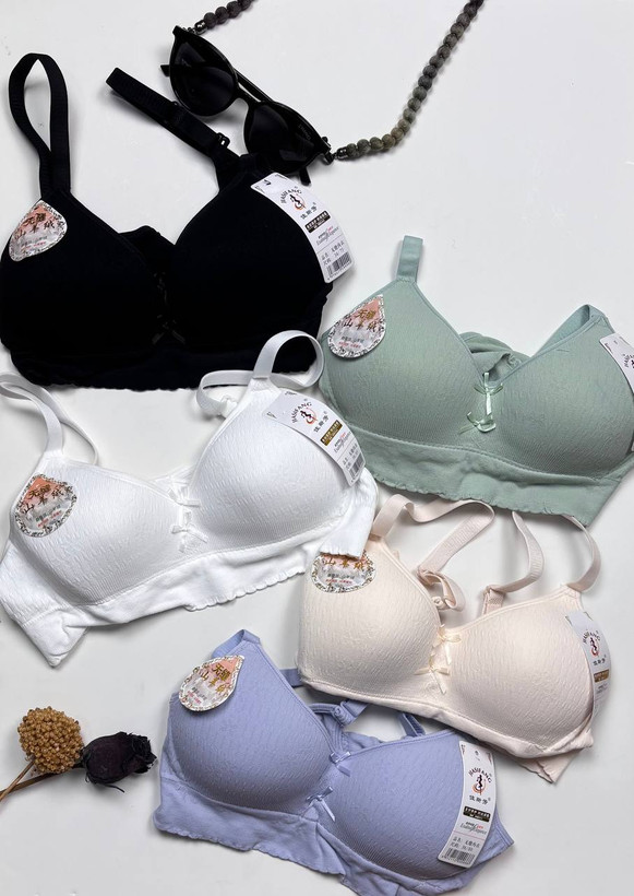 خرید سوتین اسفنجی شیک و نرم