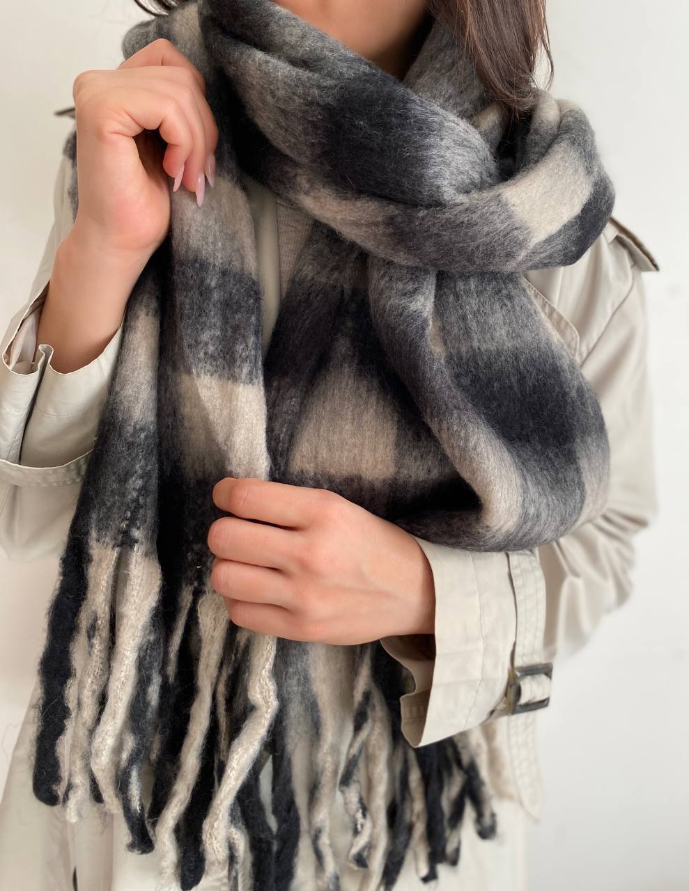 خرید شال موهر چهارخوه مشکی کرم زنانه